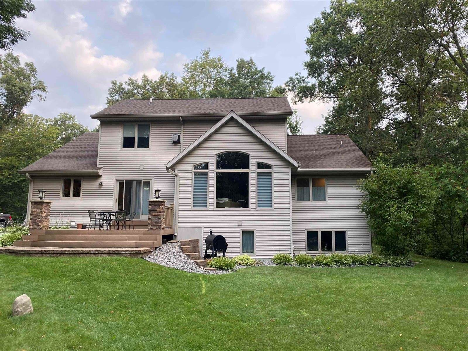 9457 Woodland Circle, Amherst Jct, WI 54407