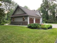 9457 Woodland Circle, Amherst Jct, WI 54407