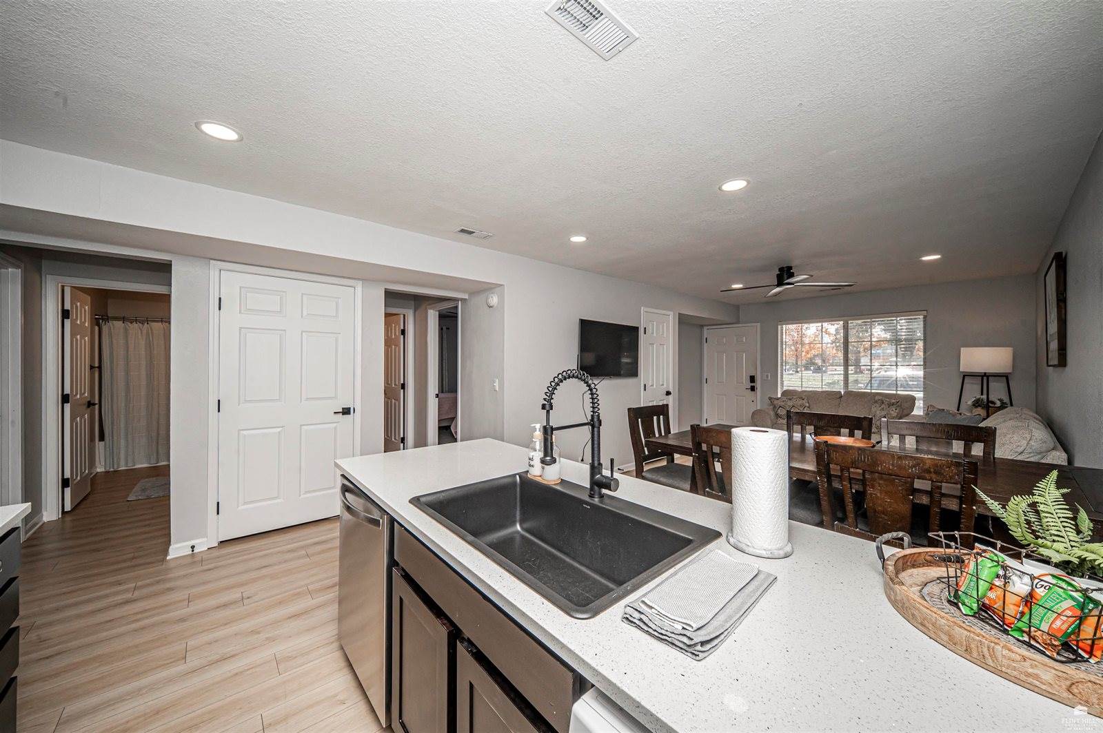 2430 Greenbriar Drive, Manhattan, KS 66502