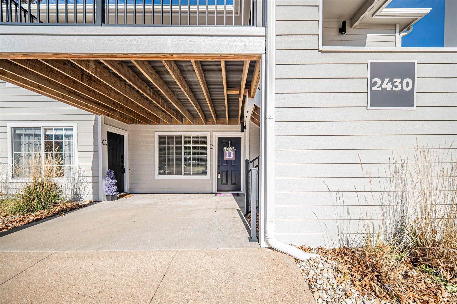 2430 Greenbriar Drive, Manhattan, KS 66502