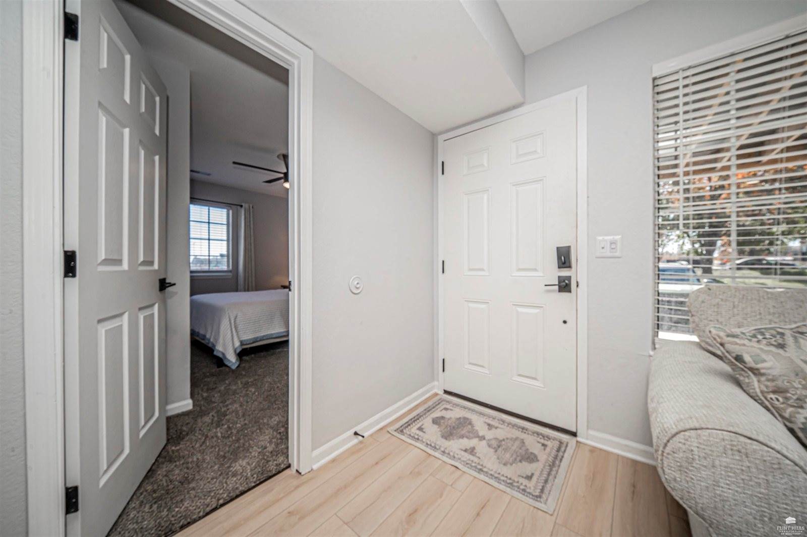 2430 Greenbriar Drive, Manhattan, KS 66502