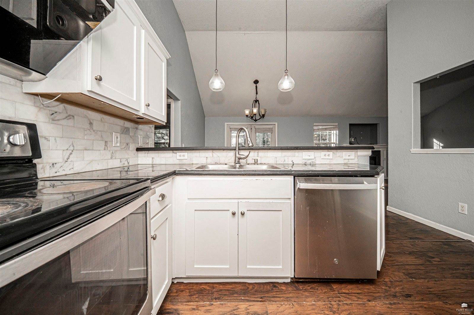 422 Navajo Drive, Junction City, KS 66441