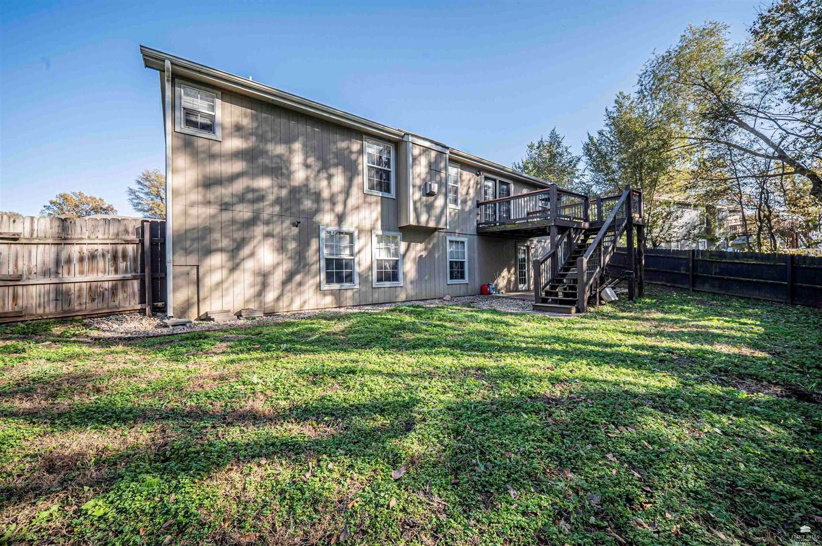 422 Navajo Drive, Junction City, KS 66441