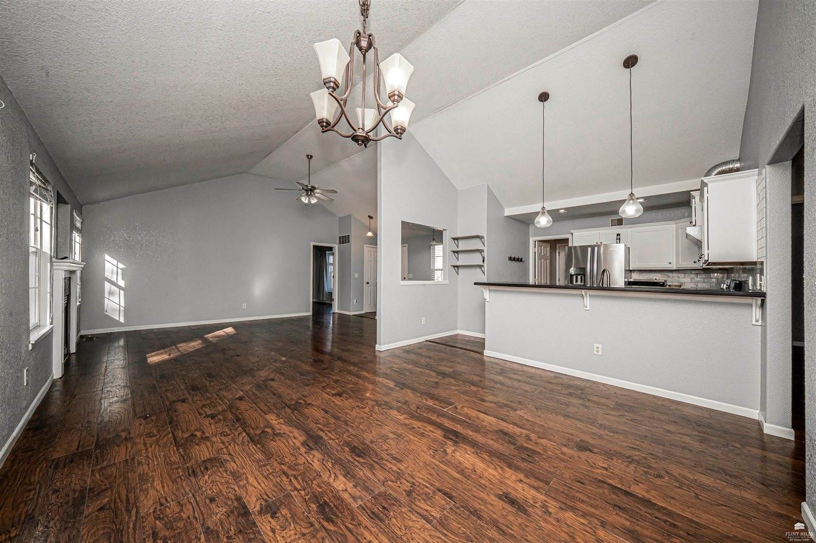 422 Navajo Drive, Junction City, KS 66441