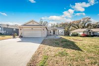 422 Navajo Drive, Junction City, KS 66441