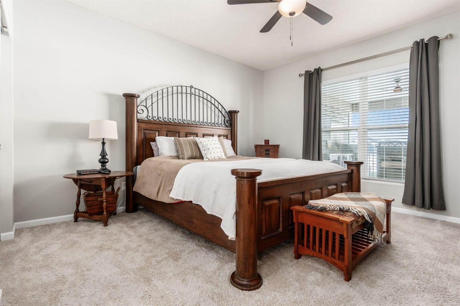 6438 Sugar Run Drive, Hilliard, OH 43026