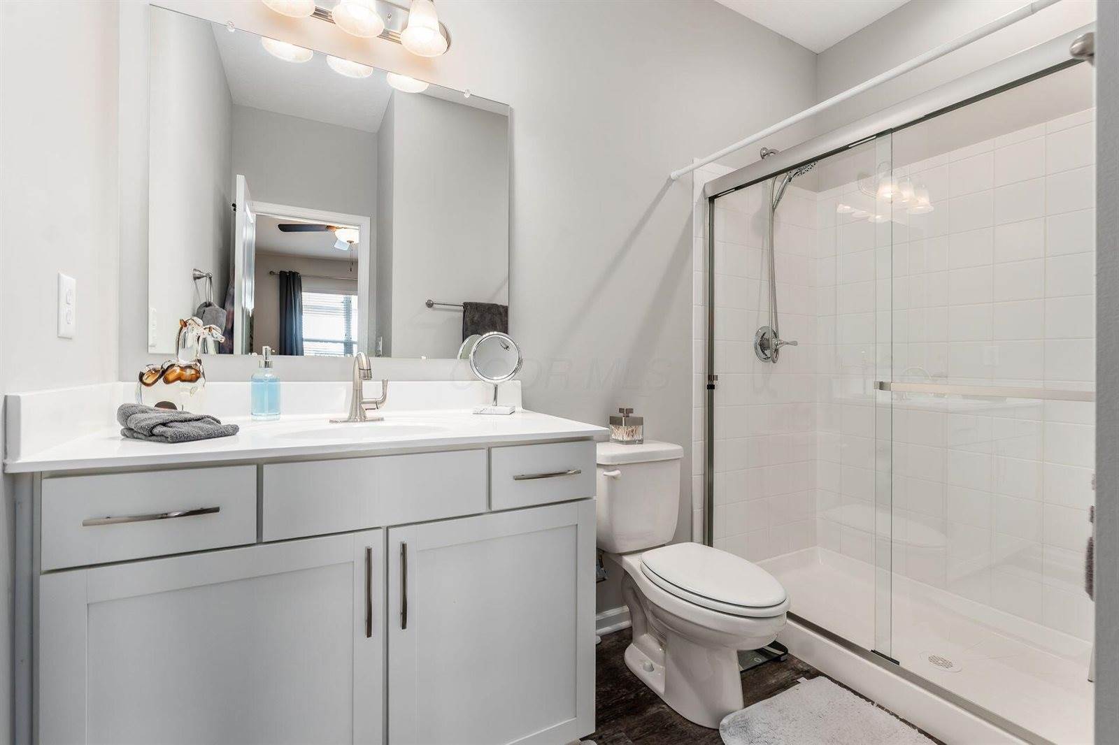 6438 Sugar Run Drive, Hilliard, OH 43026