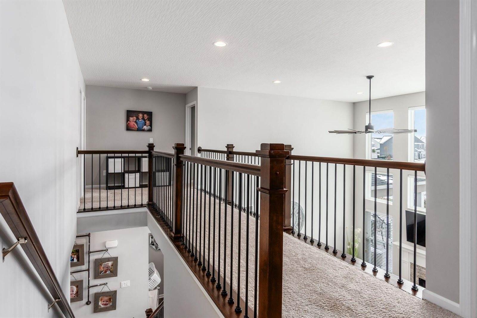 6438 Sugar Run Drive, Hilliard, OH 43026