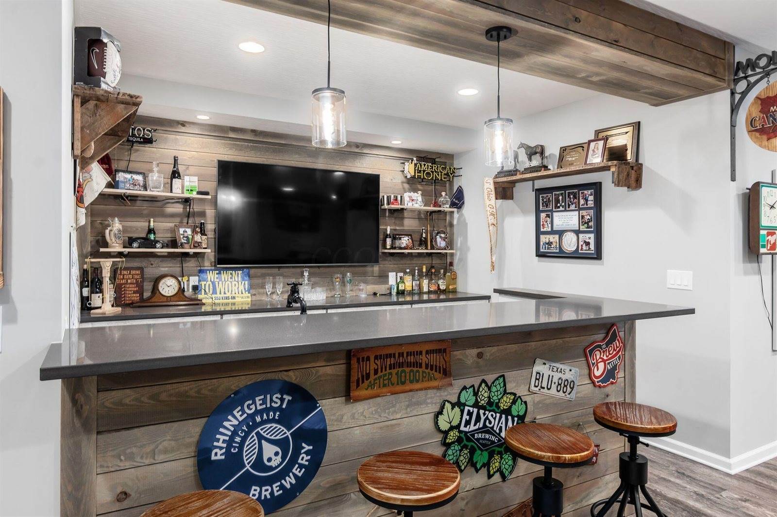 6438 Sugar Run Drive, Hilliard, OH 43026