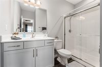 6438 Sugar Run Drive, Hilliard, OH 43026