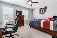 6438 Sugar Run Drive, Hilliard, OH 43026