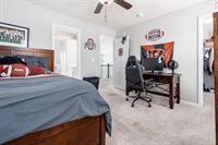 6438 Sugar Run Drive, Hilliard, OH 43026