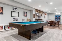 6438 Sugar Run Drive, Hilliard, OH 43026