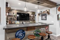 6438 Sugar Run Drive, Hilliard, OH 43026