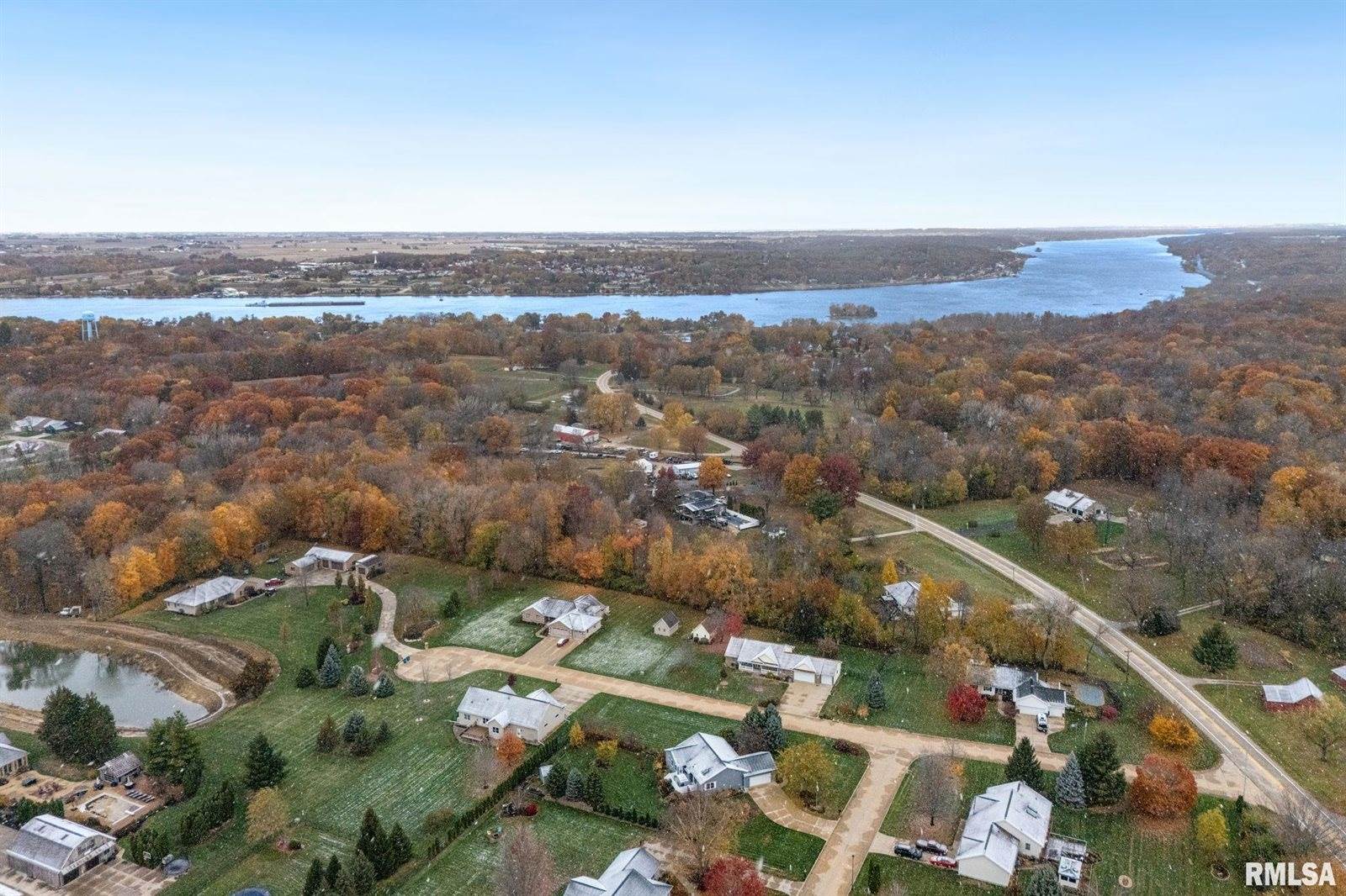 1001 9TH Street, Rapids City, IL 61278