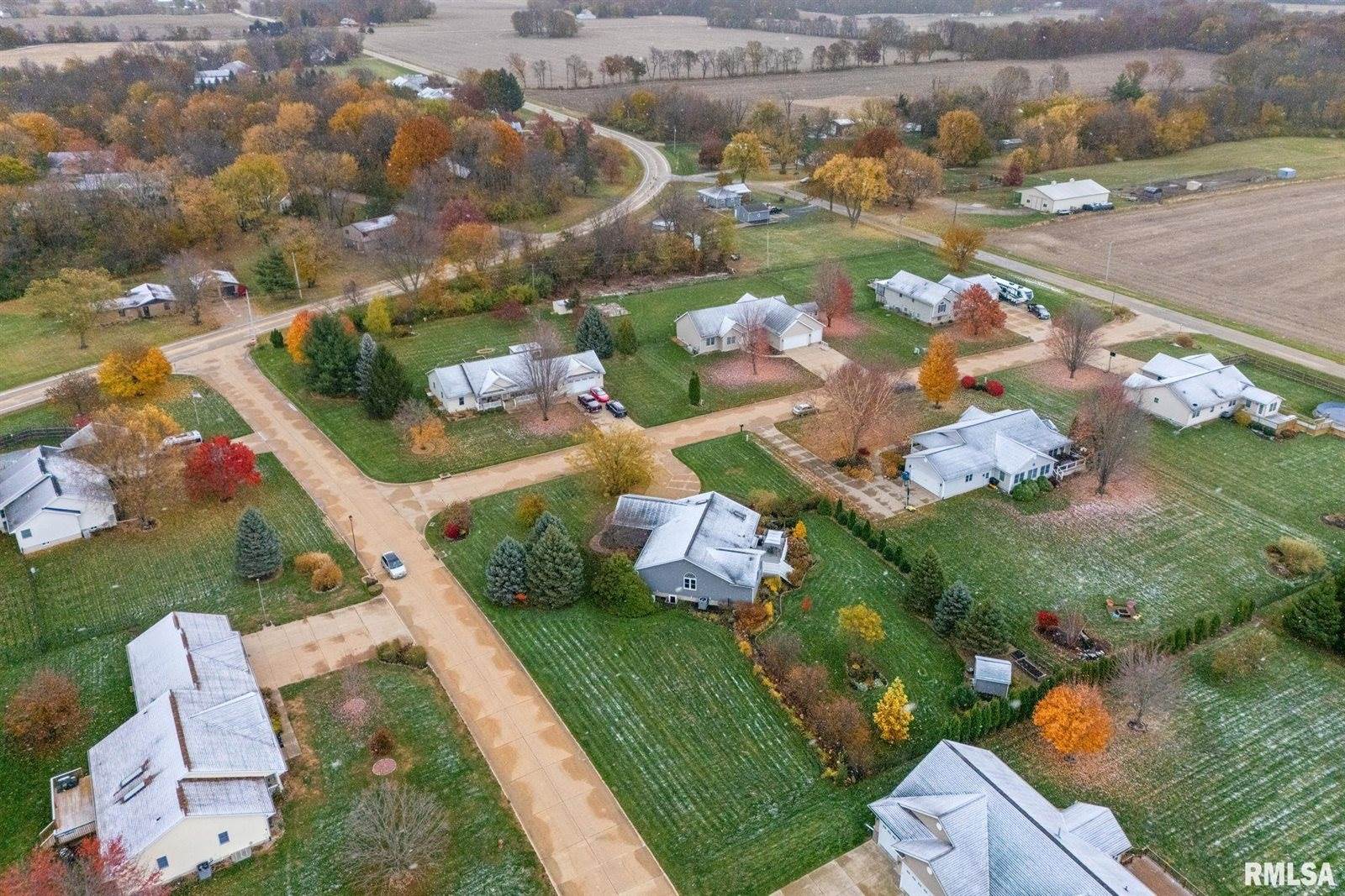 1001 9TH Street, Rapids City, IL 61278