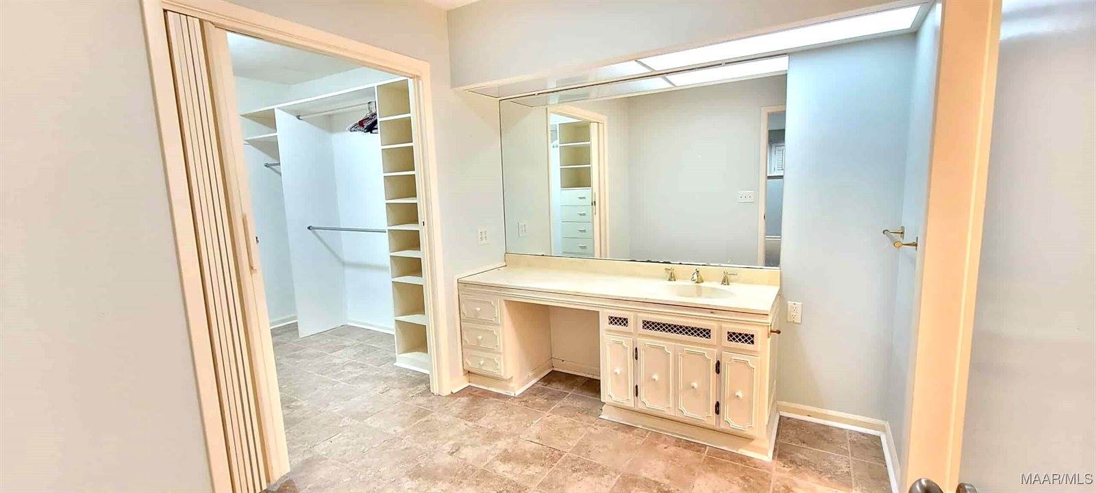 3628 Bankhead Avenue, Montgomery, AL 36111