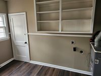 651 Waverly St, Wichita, KS 67218