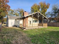 651 Waverly St, Wichita, KS 67218
