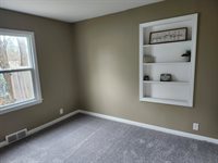 651 Waverly St, Wichita, KS 67218