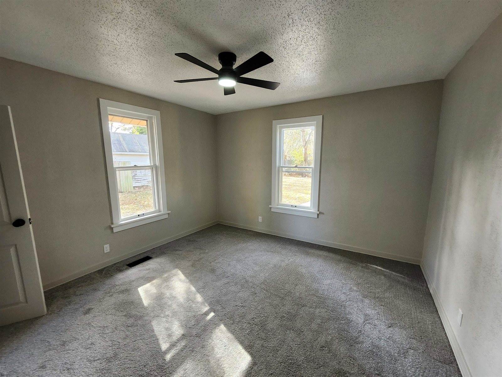 731 South Belmont St, Wichita, KS 67218