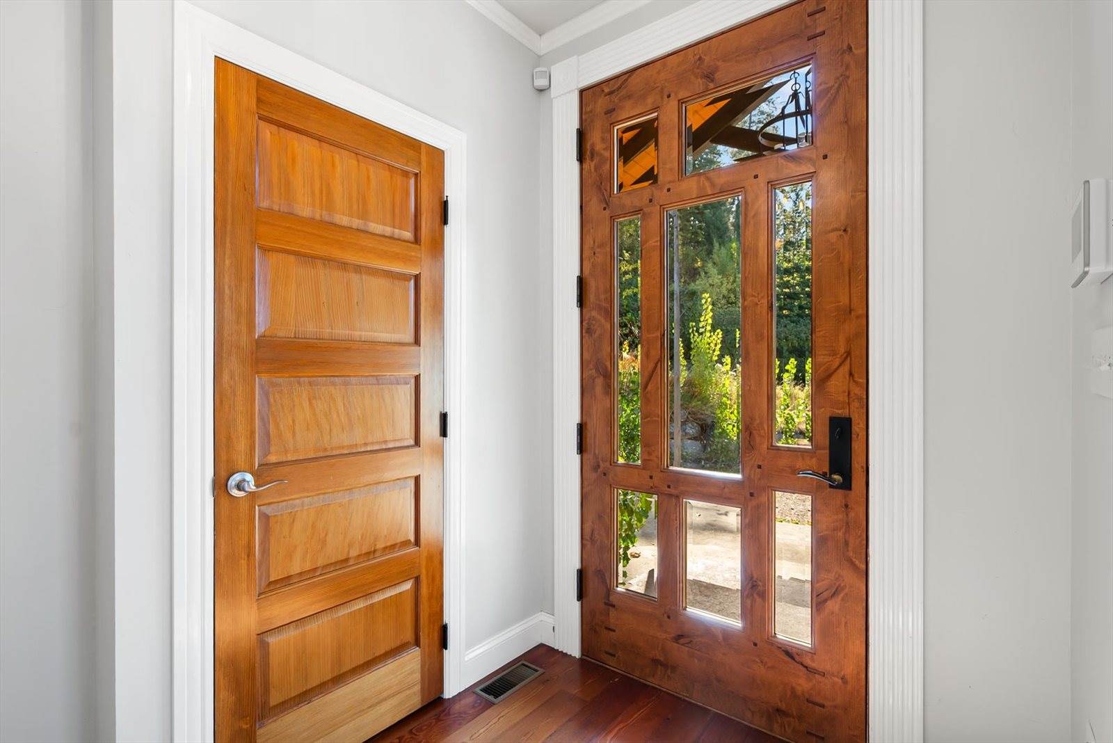 19571 Mt Highway 35, Bigfork, MT 59911