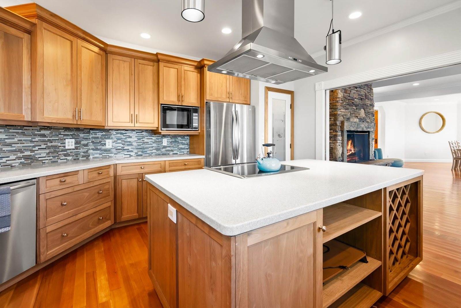 19571 Mt Highway 35, Bigfork, MT 59911