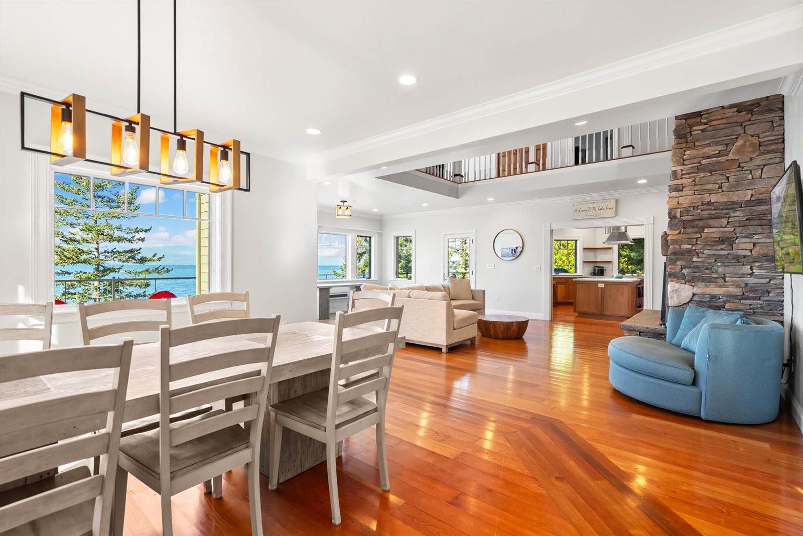 19571 Mt Highway 35, Bigfork, MT 59911