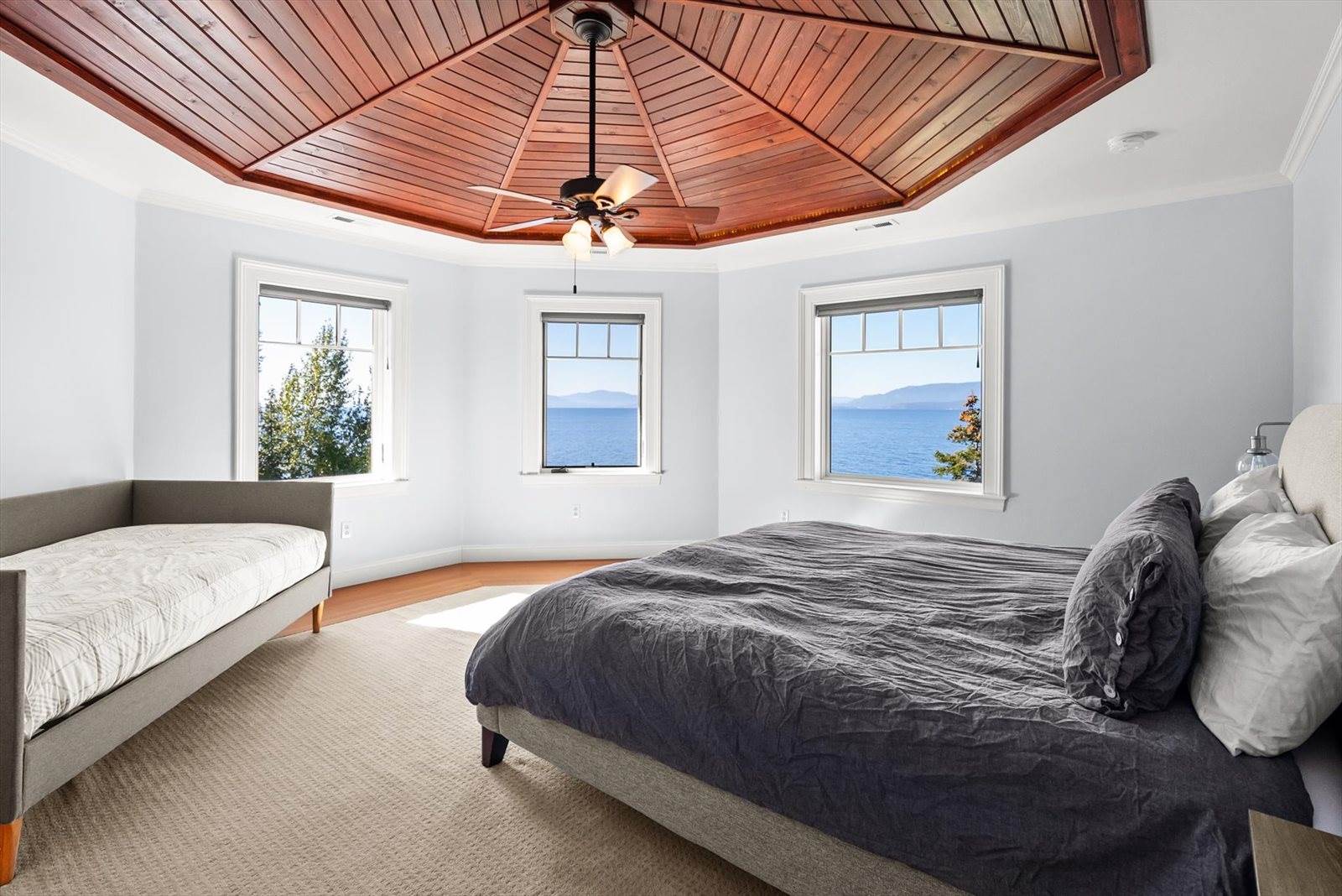 19571 Mt Highway 35, Bigfork, MT 59911