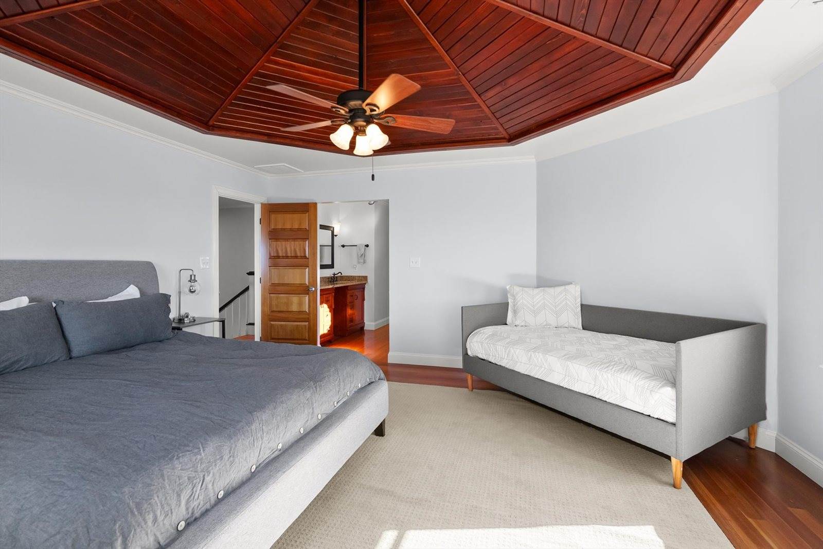 19571 Mt Highway 35, Bigfork, MT 59911