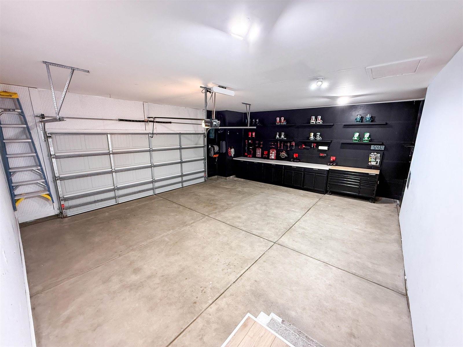 3106 East Shoffner St, Wichita, KS 67216