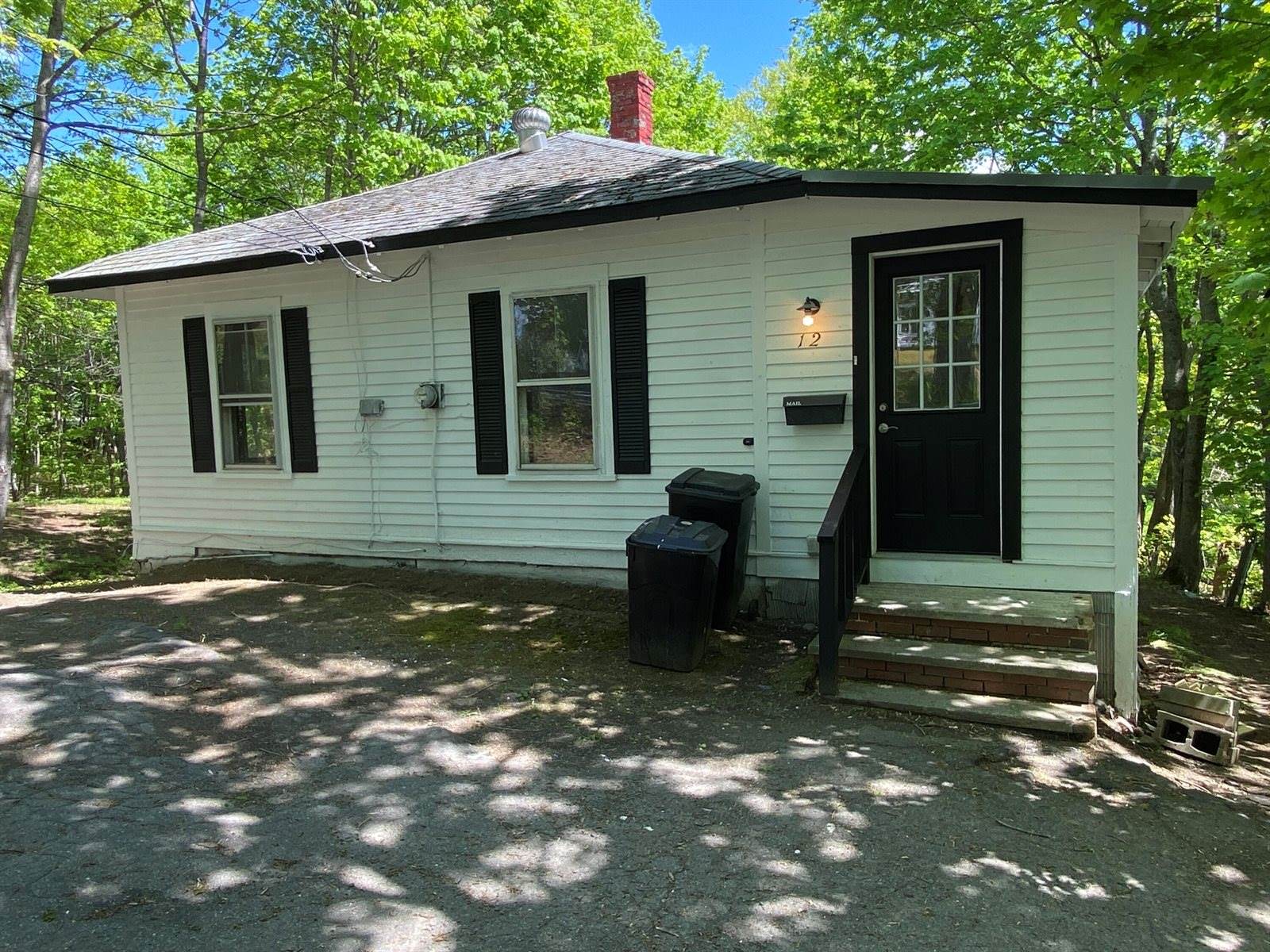 12 Crescent Street, Milo, ME 04463