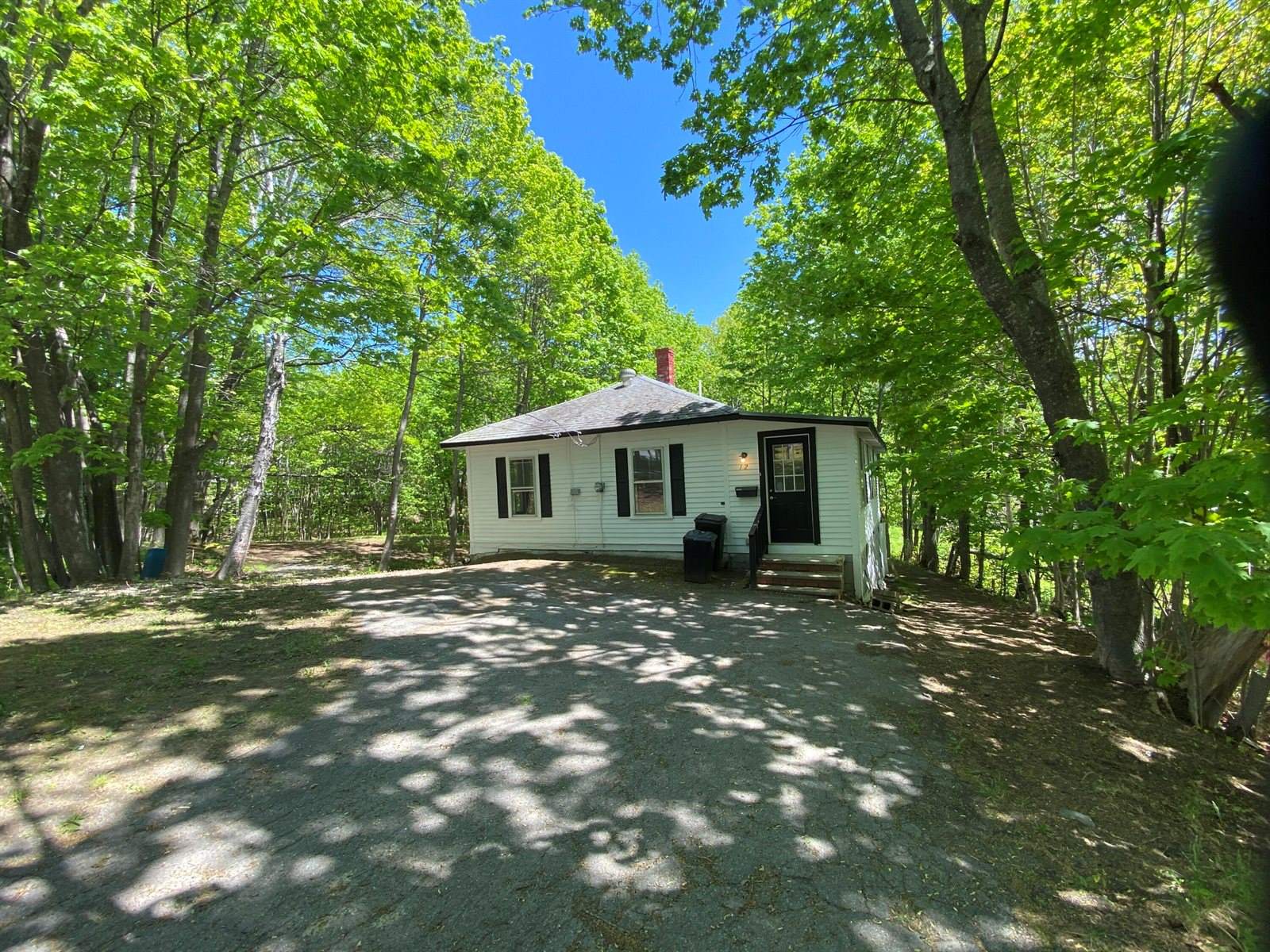 12 Crescent Street, Milo, ME 04463