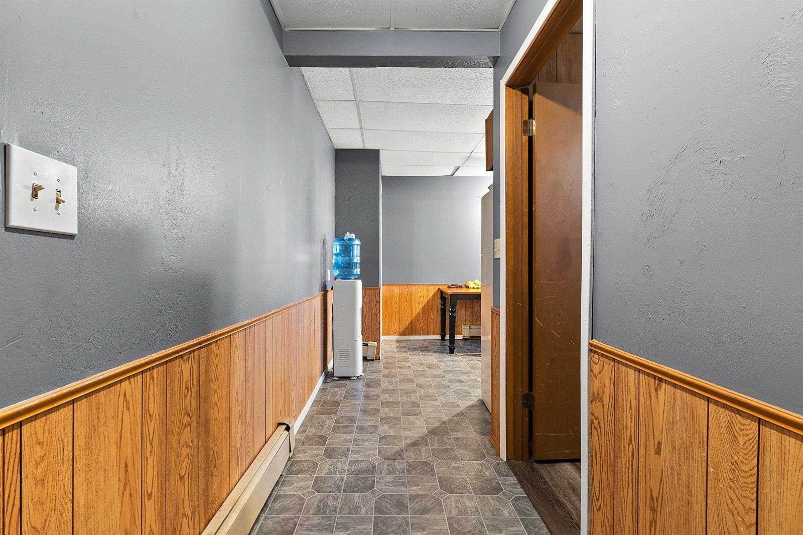 104 East Freeborn Street, Cecil, WI 54111