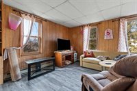 104 East Freeborn Street, Cecil, WI 54111