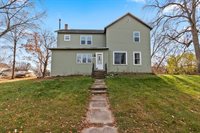 104 East Freeborn Street, Cecil, WI 54111