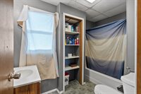 104 East Freeborn Street, Cecil, WI 54111