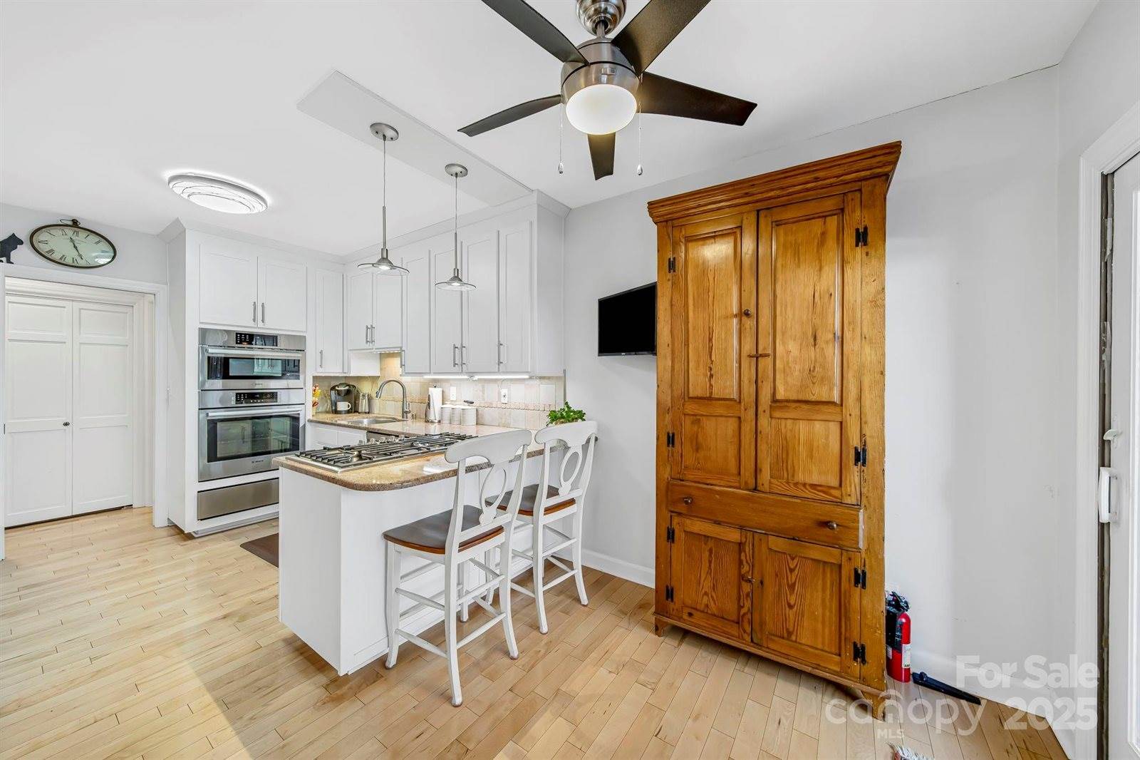 5136 Dunes Court, Charlotte, NC 28226