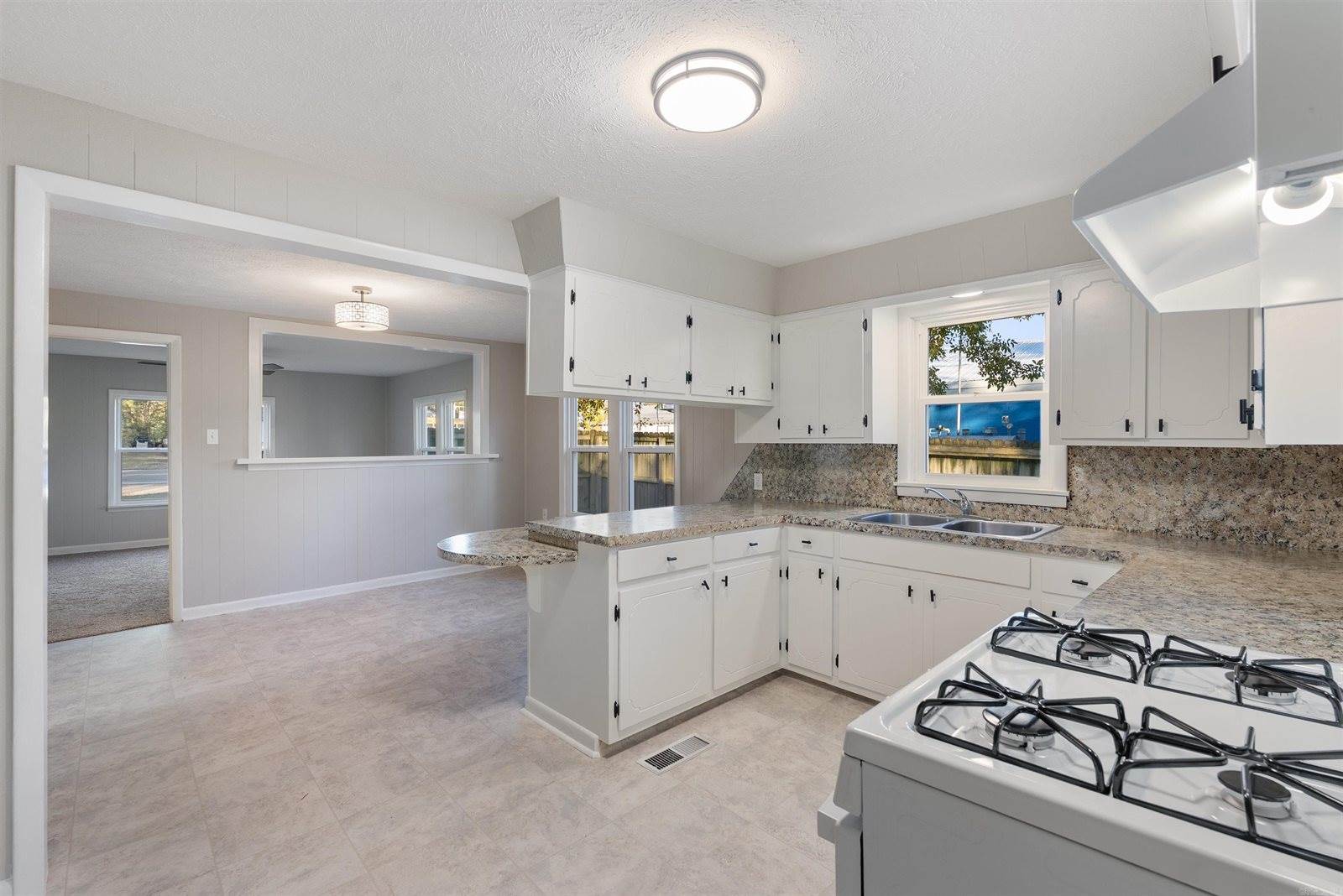 232 Hwy 107, Enola, AR 72047