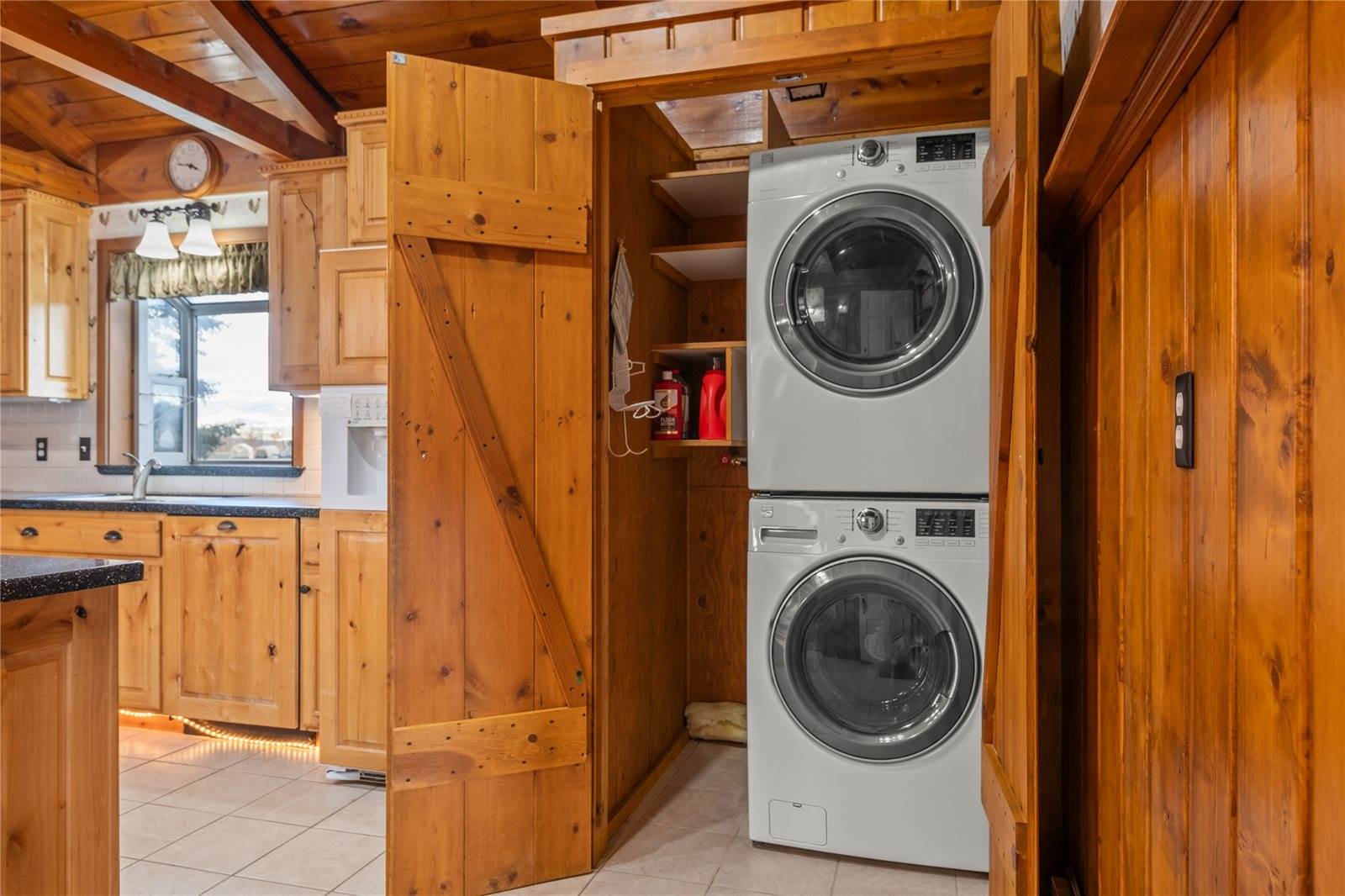 183 Eastside Hwy, Hamilton, MT 59840