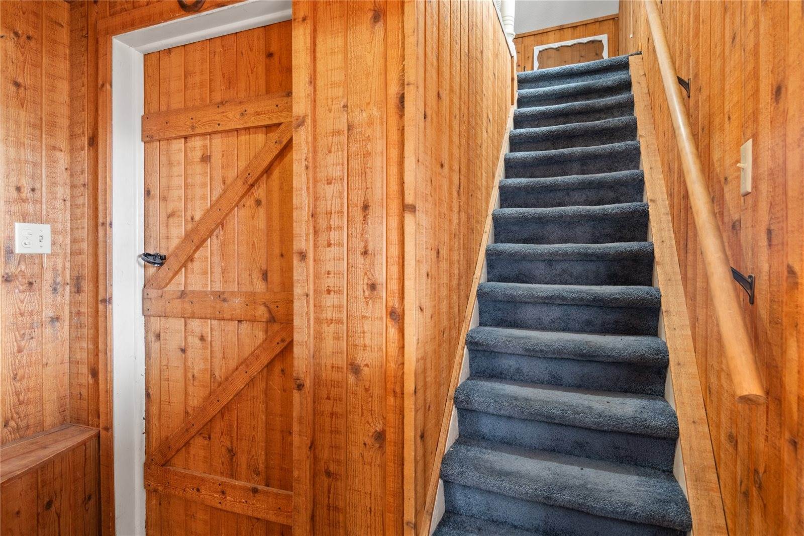 183 Eastside Hwy, Hamilton, MT 59840