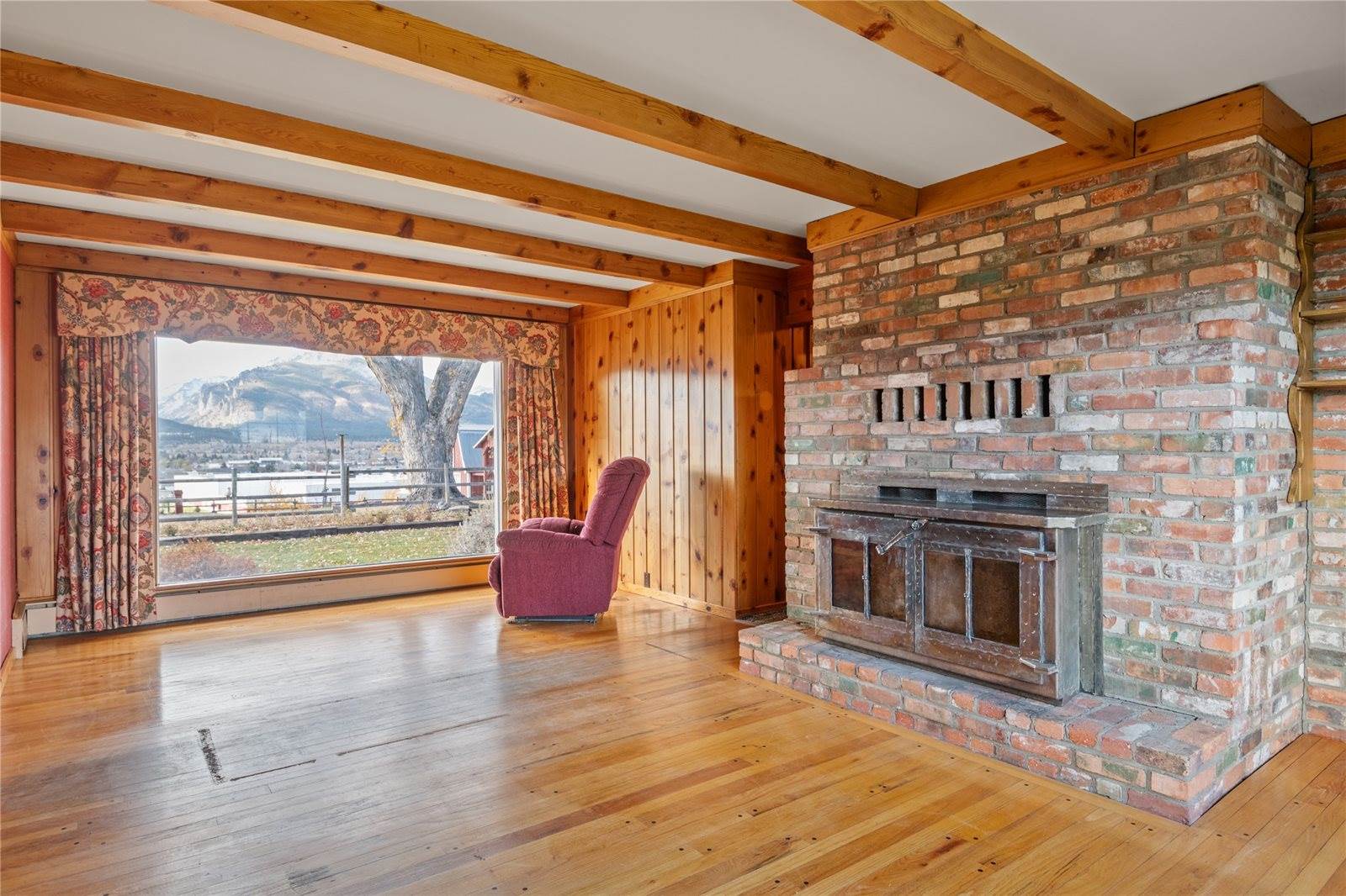 183 Eastside Hwy, Hamilton, MT 59840