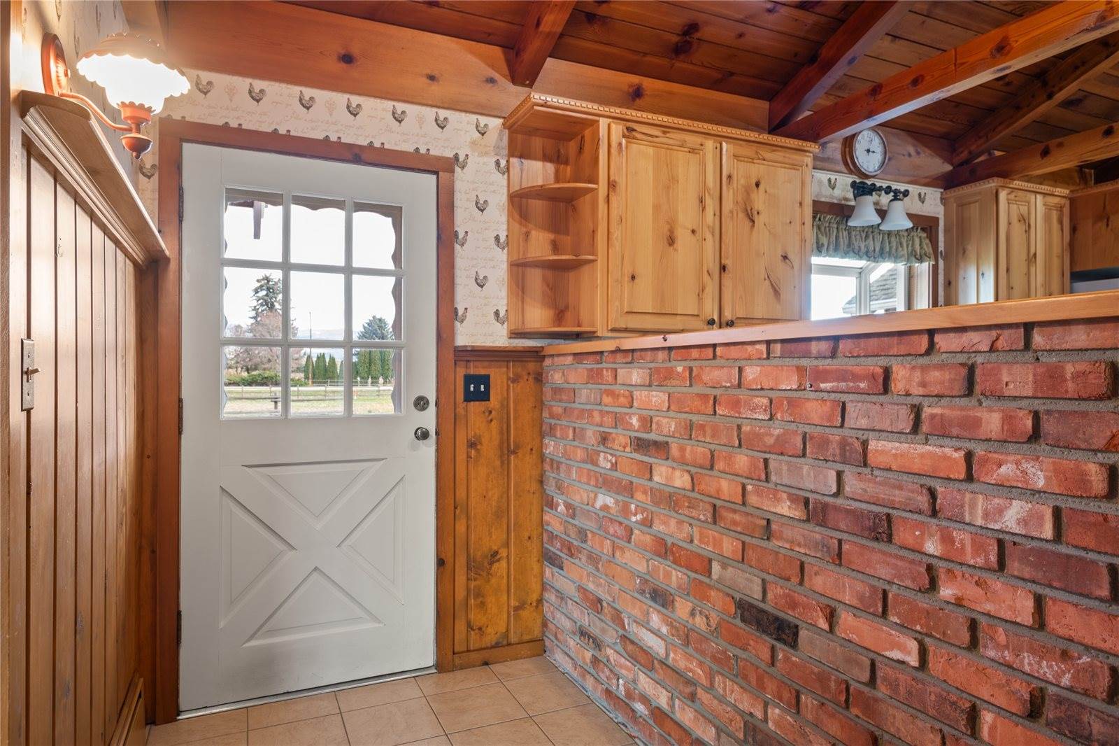 183 Eastside Hwy, Hamilton, MT 59840