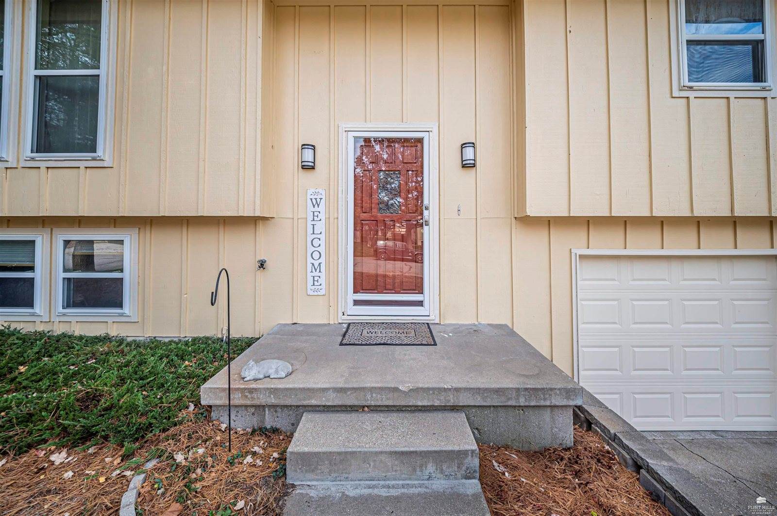 3025 Arbor Drive, Manhattan, KS 66503