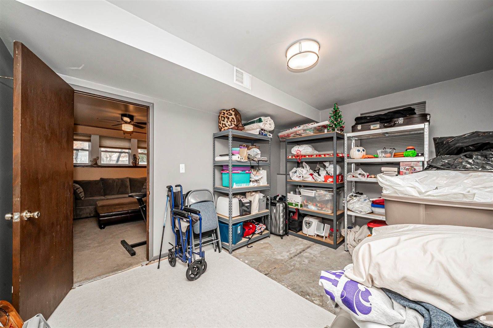 3025 Arbor Drive, Manhattan, KS 66503