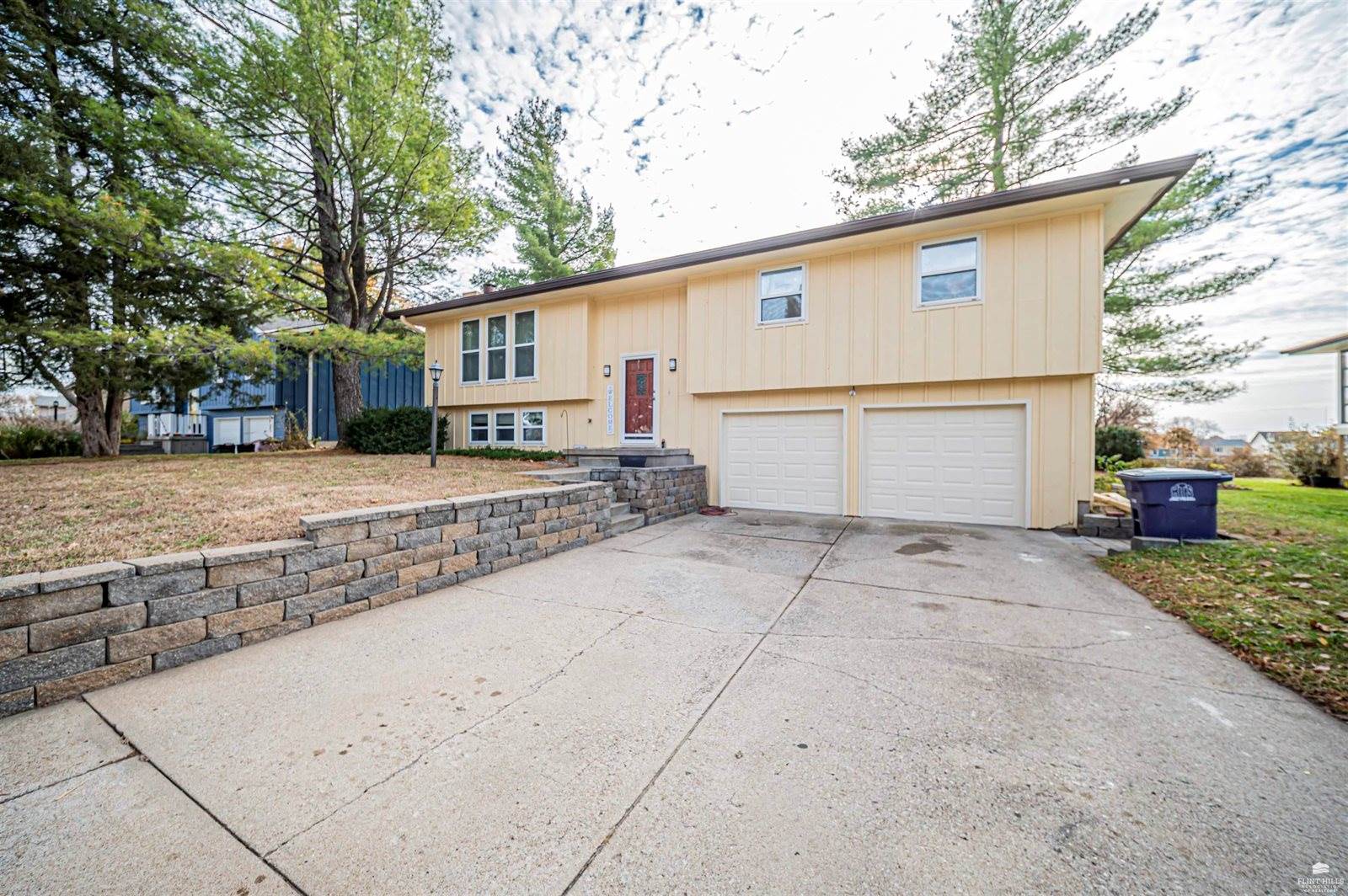 3025 Arbor Drive, Manhattan, KS 66503