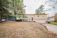 3025 Arbor Drive, Manhattan, KS 66503