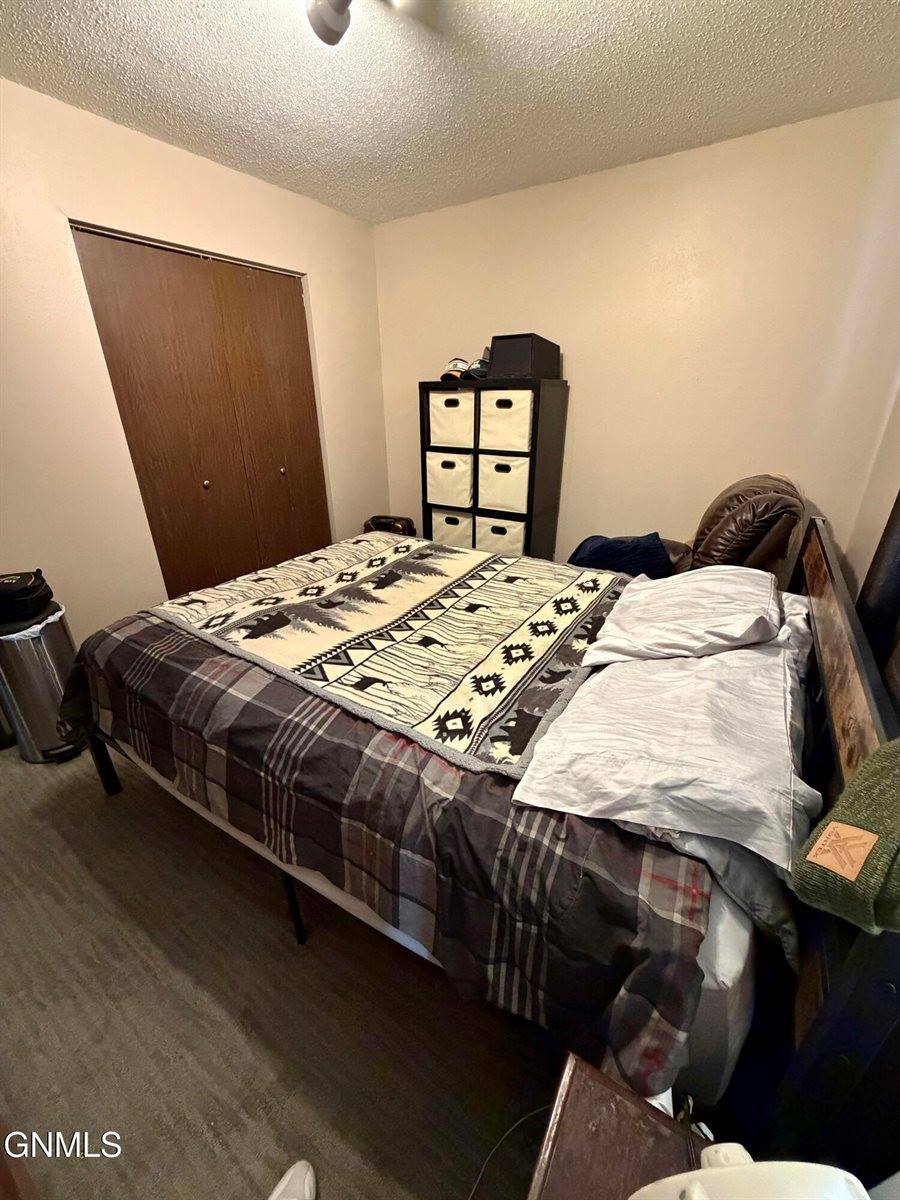 2120 Coulee Drive North, Mandan, ND 58554