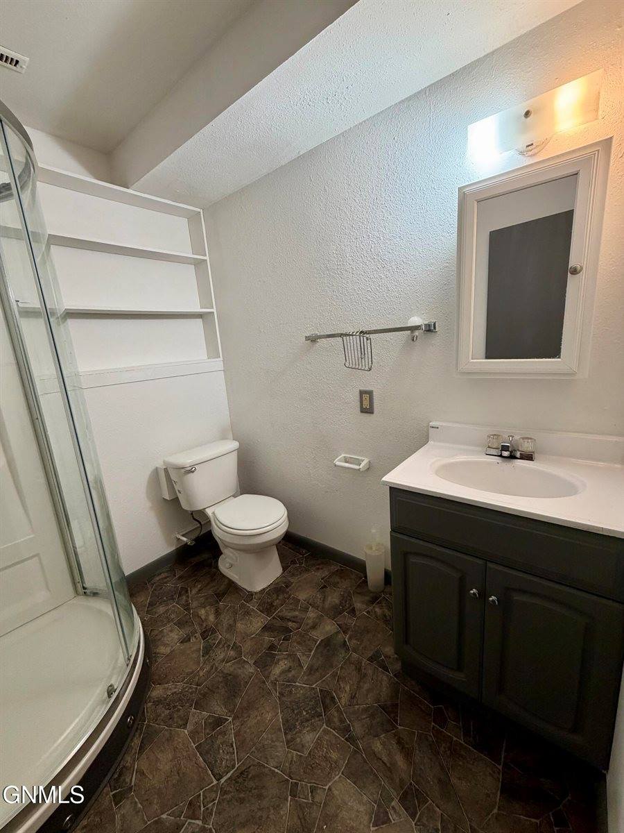 2120 Coulee Drive North, Mandan, ND 58554