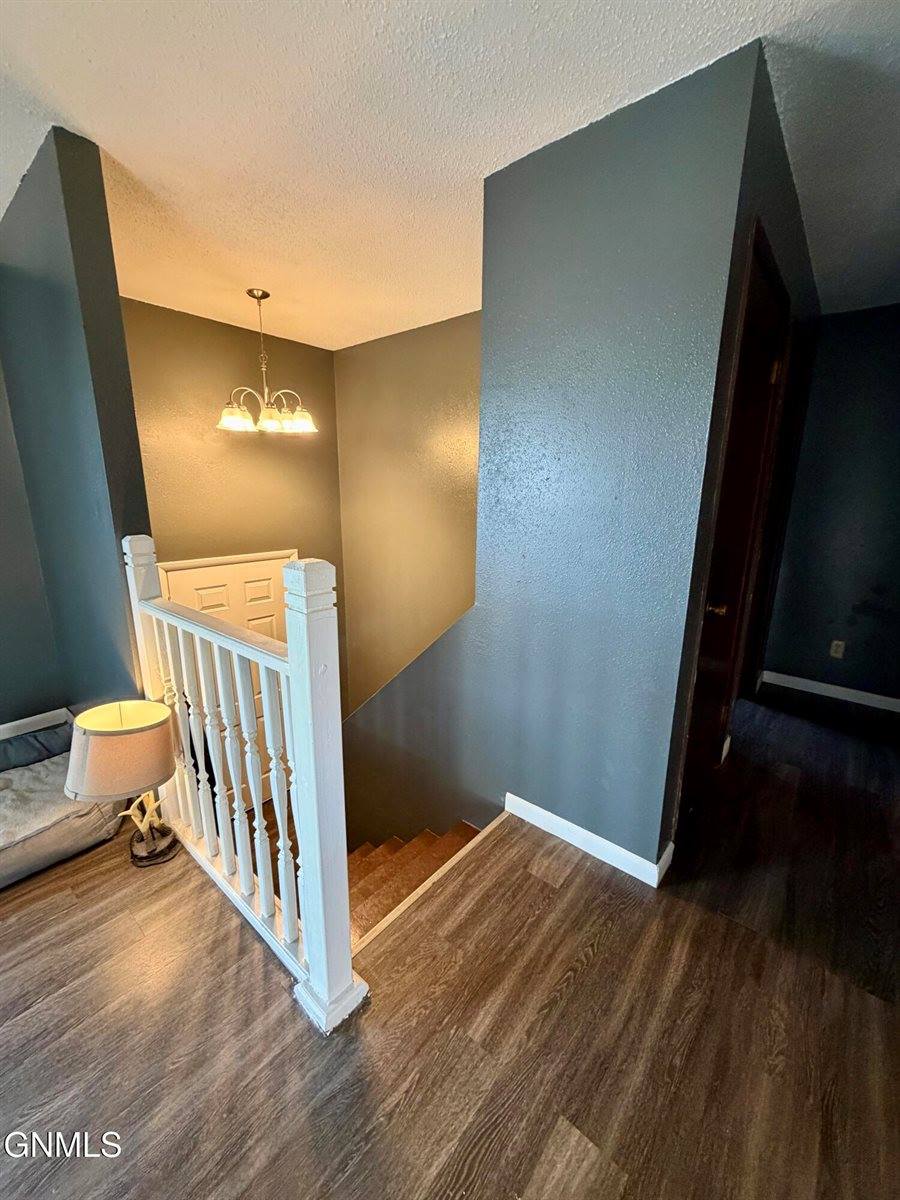 2120 Coulee Drive North, Mandan, ND 58554